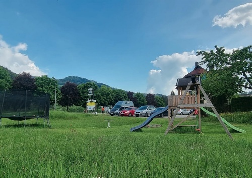 Wohnmobilstellplatz bei der Pension Goldmann Wohnmobilstellplatz bei der Pension Goldmann