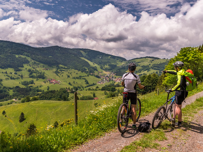 (E-) Mountainbike und Gravelbike Tour durch die Schwarzwaldregion Belchen 