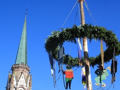 Sch�nauer Narrenbaumstellen und Narrenkonzert